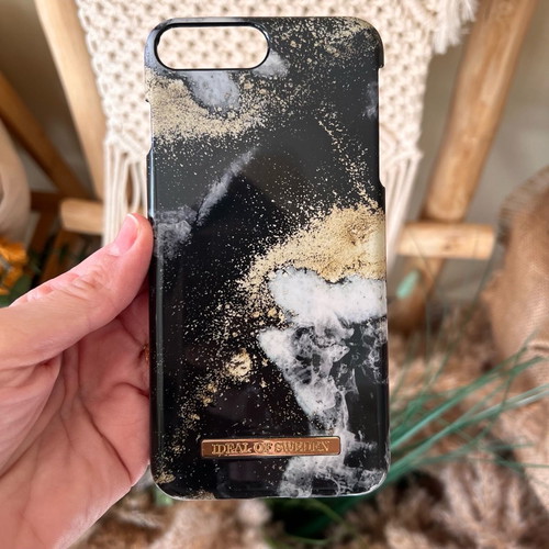 Ideal of Sweden iPhone 8plus case used