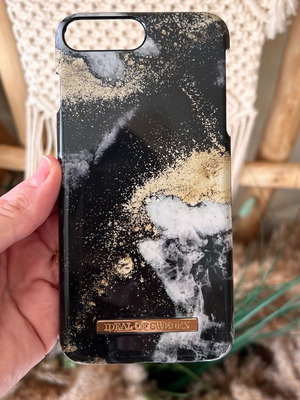 Ideal of Sweden iPhone 8plus case used
