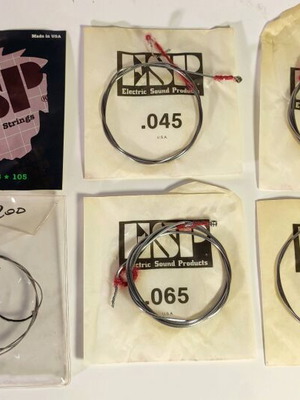 ESP bass strings used, pack with .045 .065 .085 .105 gauges