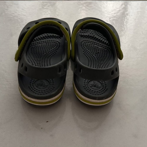 Crocs Crocband Sandal kids size 23-24 used, gray