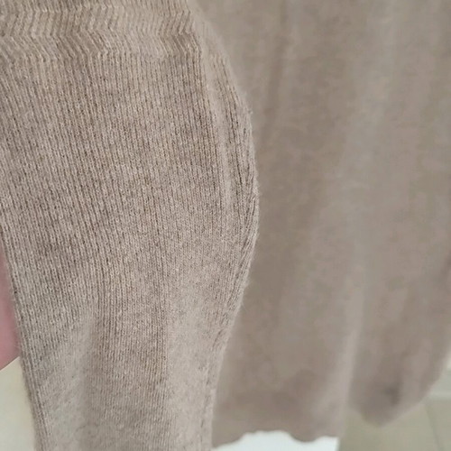 Benetton wool sweater beige size L like new