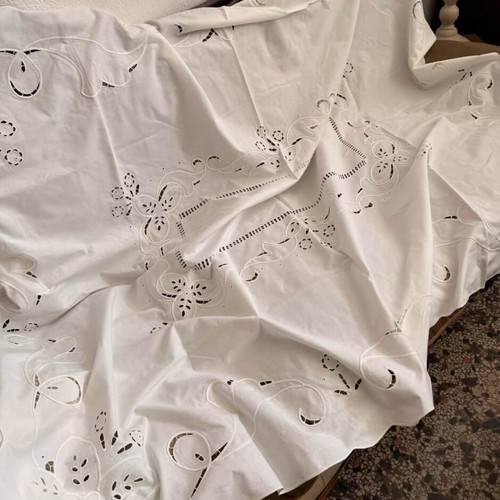 White tablecloth, vintage, 170x135 cm