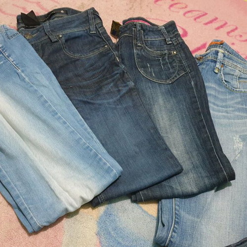 Women's jeans like new, sizes M and L, all together