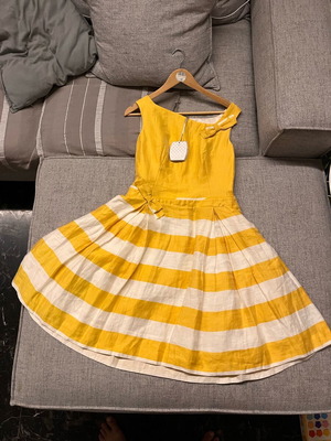 Jupe dress new, size medium, white and yellow linen