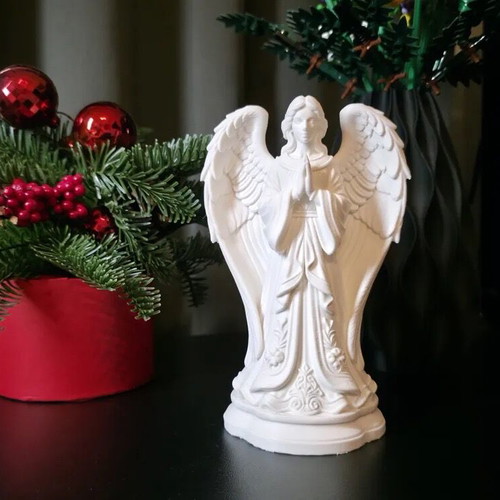 Illuminated angel statue new with LED lighting