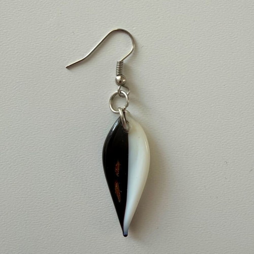 Dangling earrings like new, black and white, handmade design