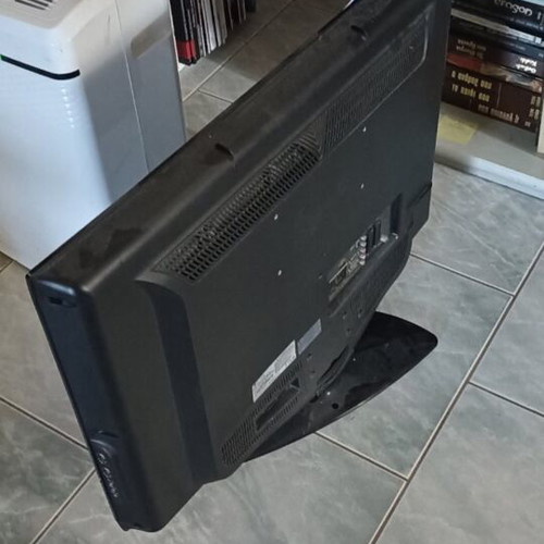LG HD Ready 32-Inch TV used without MPEG4 decoder