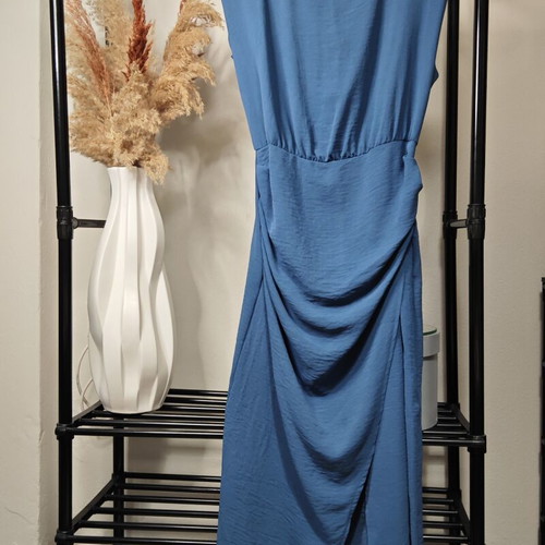 Midi dress Anel like new, blue with shoulder pads and asymmetric hem