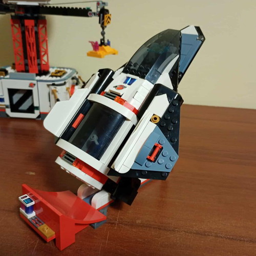 Lego City Space Base and Rocket Launchpad like new