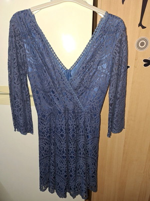 Mini lace dress blue like new
