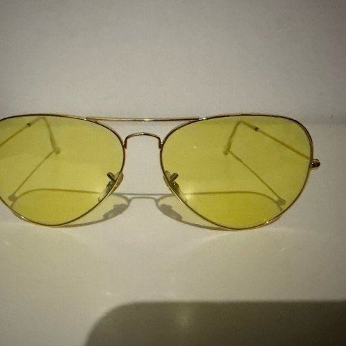 Rayban Aviator 3025 55size with yellow lenses like new