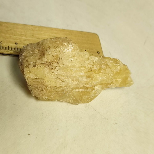 Yellow quartz from Lavrio like new, 97 grams