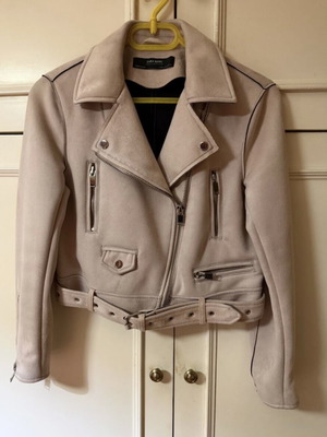 Zara suede crop biker jacket μεταχειρισμένο, απαλό ροζ