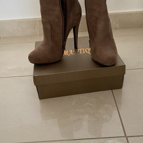 Leather ankle boots size 37, like new, brown, 12 cm heel