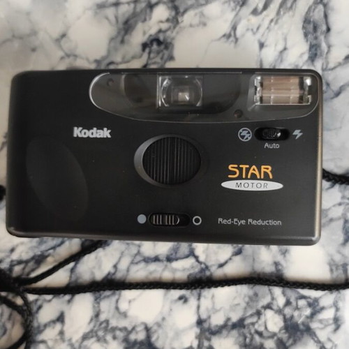 Kodak Star Camera like new with case and 2 medium batteries, black