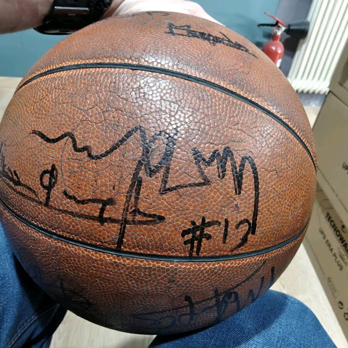 Molten basketball used with signatures of Peristeri team 1996
