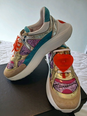 Αθλητικά παπούτσια sneakers  LOVE MOSCHINO, size 41