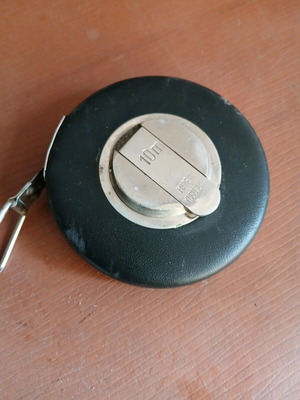 Measuring tape 10 meters leather and stainless steel like new