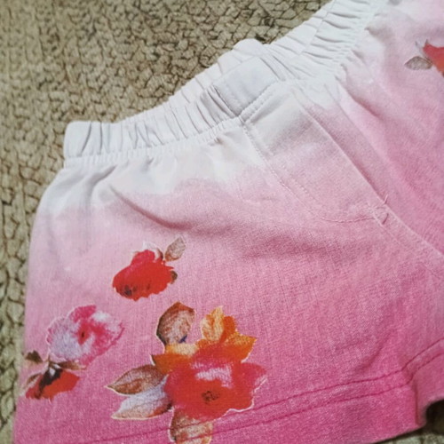 Acme pink shorts like new, size 8 for girls