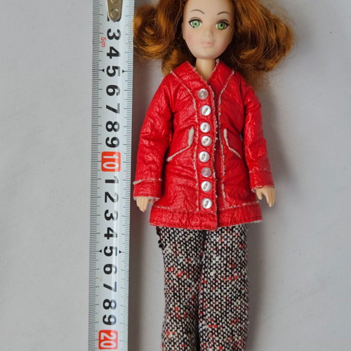 The World of Love Fashion Doll by Hasbro used, vintage