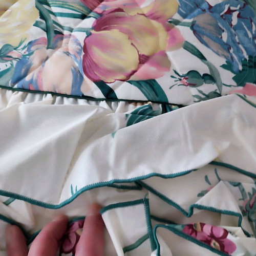 American double quilt 180 percale, reversible floral design new