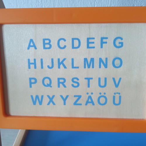 Interactive learning board used in very good condition