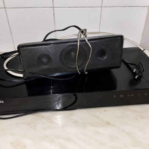 Samsung HT-J5150 home cinema Blu-ray system