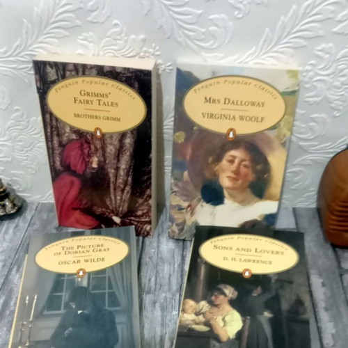 Set of 4 books Grimms Fairy Tales, Mrs Daloway, Sons and lovers, The picture of Dorian Gray like new