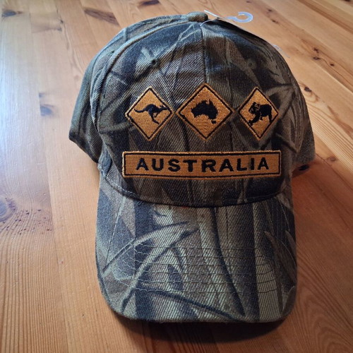 Australia baseball hat authentic souvenir new, size 53, green