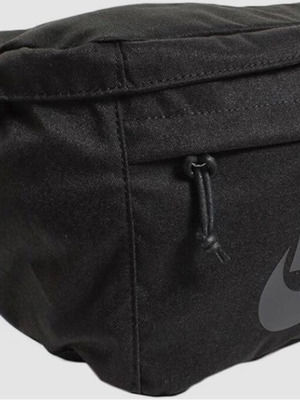 Nike Tech μαύρο crossbody 10L σαν καινούργιο
