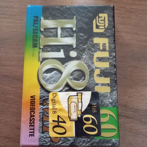 Fuji Hi8 60 Video Cassette, sealed, PAL/SECAM