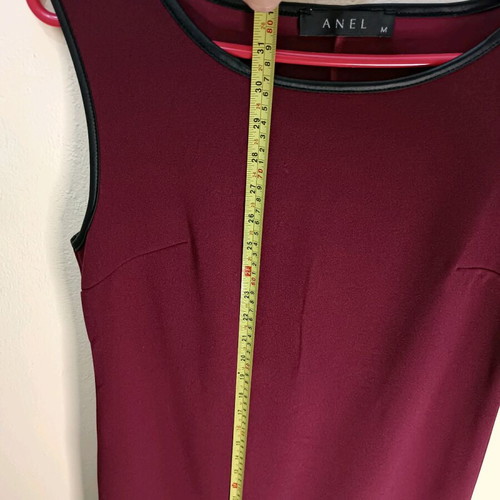 Anel Burgundy Sleeveless Dress Like New With Lace