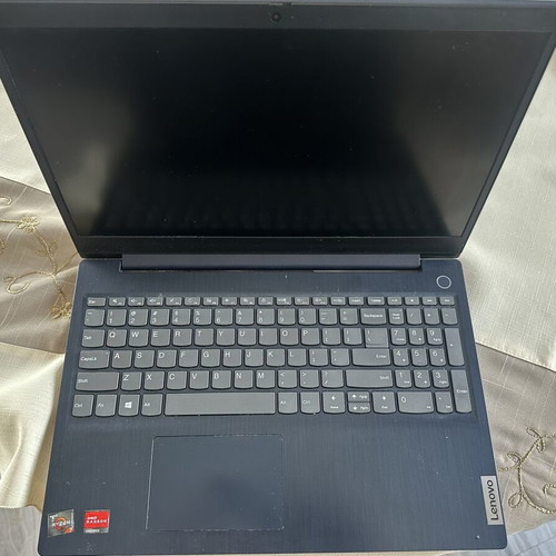 Lenovo Ideapad 3 laptop Ryzen 7 3700, 8GB RAM, 256GB SSD, Windows 11