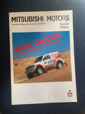 Mitsubishi Motors Dakar Rally 2002 Pajero brochure like new