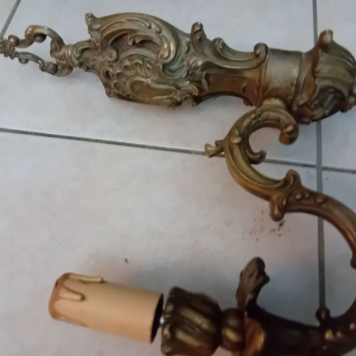 Large brass applique like new, solid, antique