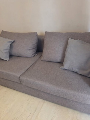 Three-seater sofa like new