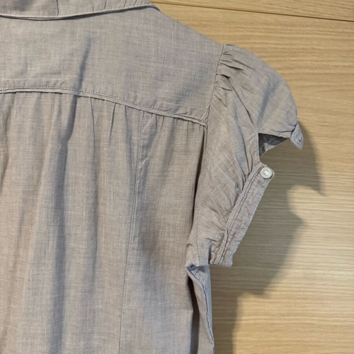 Stradivarius shirts gray Medium-Large size with sleeve button like new