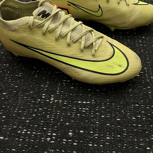 Nike Mercurial Zoom Vapor 16 Pro FG football shoes size 43, like new