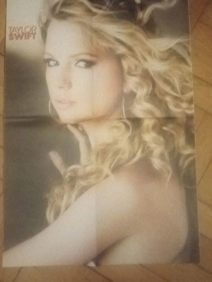 Taylor Swift collectible poster new from 2007 magazine Katerina