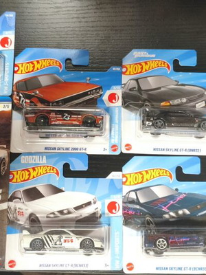 Hot Wheels pack new, all sealed