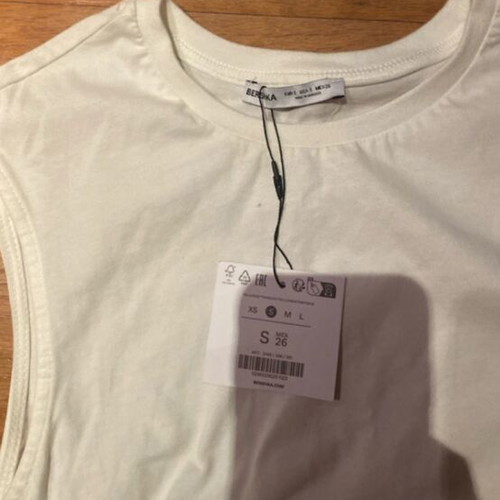 Bershka short sleeve gathered t-shirt with zip, white
