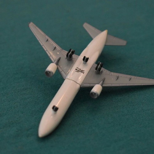 Saudia MD11 Cargo 1/500 Herpa diecast model brand new