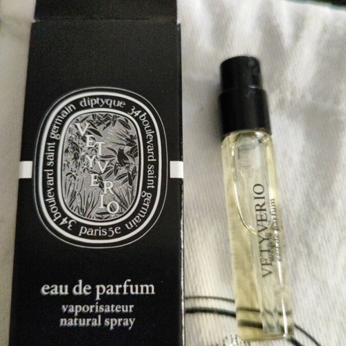 Diptyque Vetiverio Eau de Parfum new, 2 ml travel size