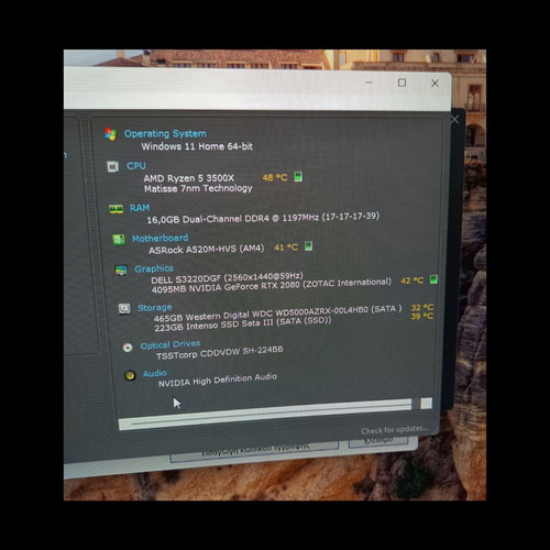 Gaming PC Ryzen 5 3500x RTX 2080 16 GB RAM SSD HDD like new
