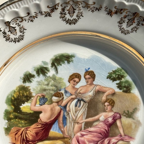 Antique Swinnertons Luxor Vellum decorative plate used with romantic scene
