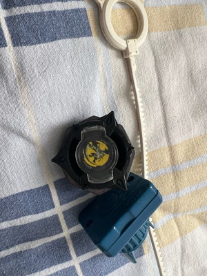 Beyblade first season used spinning tops with launcher