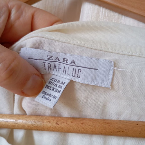 Zara embroidered blouse size M like new, boho style