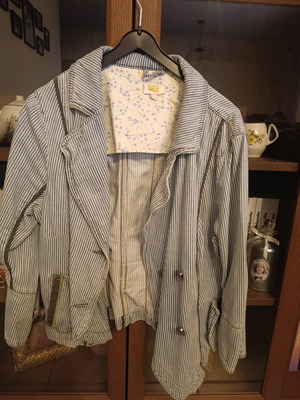 Staff Jeans & Co denim jacket, large, 3/4 sleeve, white and blue
