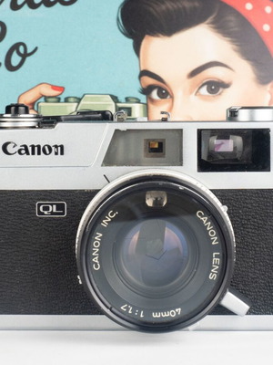 Canon Canonet QL17 Second Generation 35mm Rangefinder Camera used, broken light meter