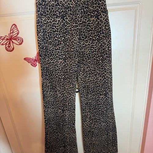 Leopard print jeans new XS
